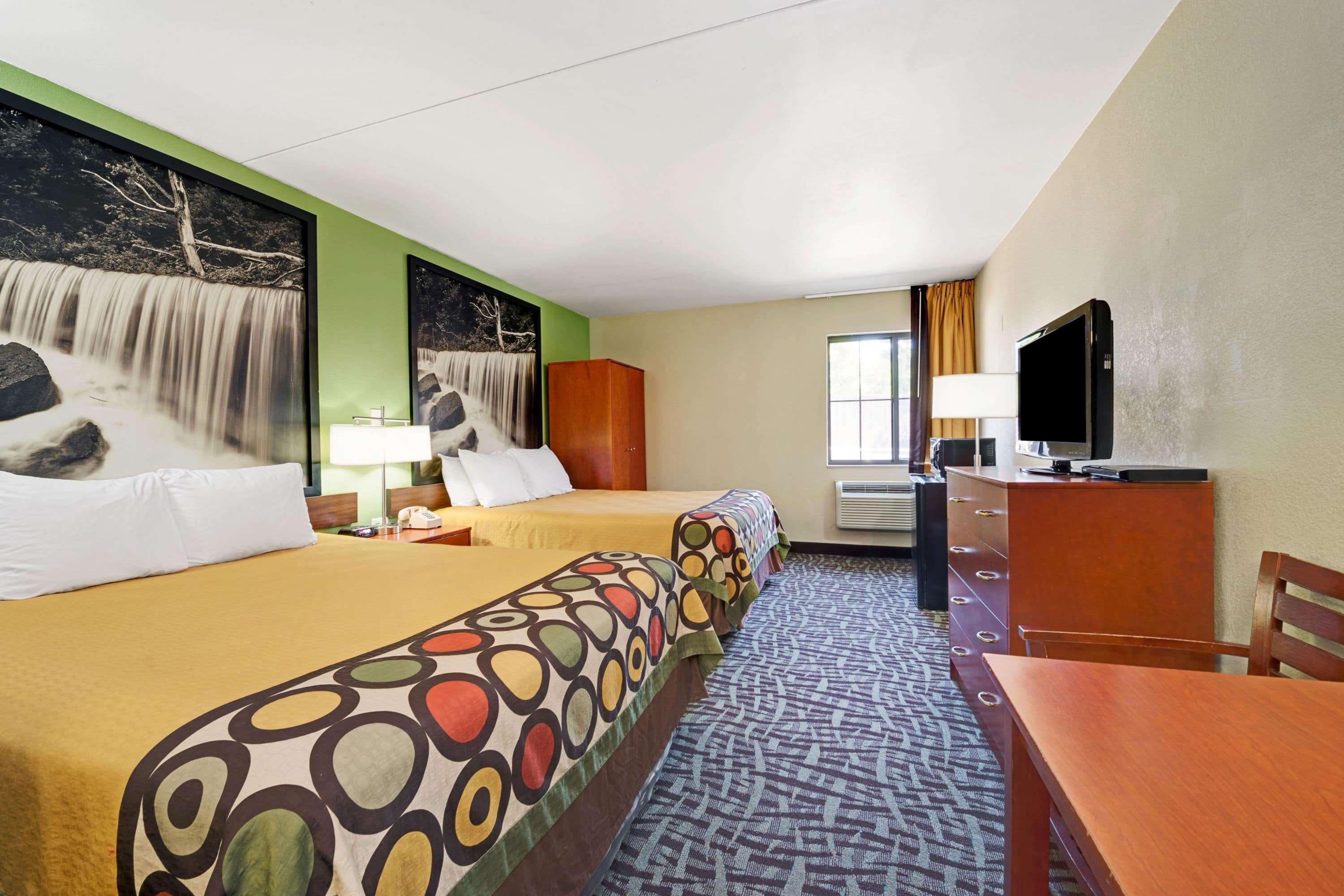 Spark By Hilton Wichita East Екстериор снимка