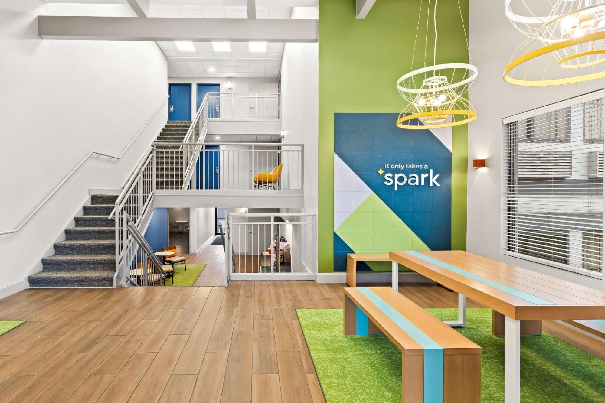 Spark By Hilton Wichita East Екстериор снимка